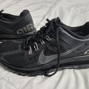 Nike Black Air Sneakers